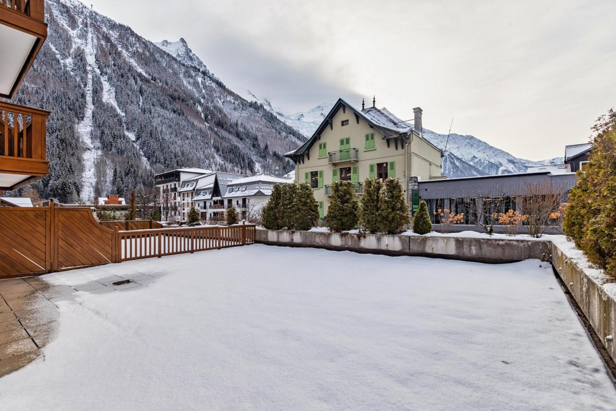 Duplex Aiguille Du Midi Large Terrasse - Happy Rentals Chamonix Exteriér fotografie